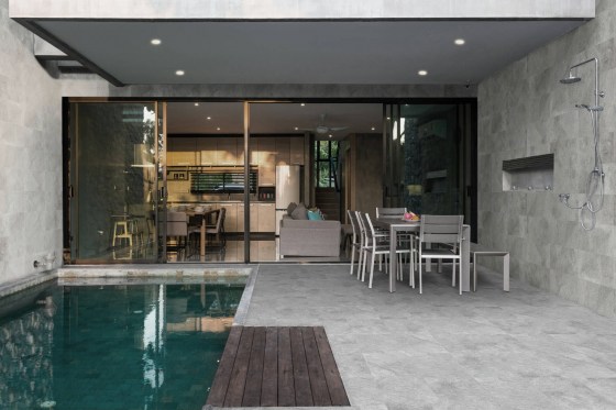 KEROS REDSTONE GRIS 60x60