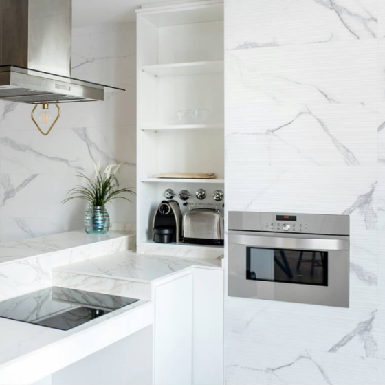 Keros Livorno Lines Gris 30×90 γυαλιστερό ανάγλυφο πλακάκι τοίχου